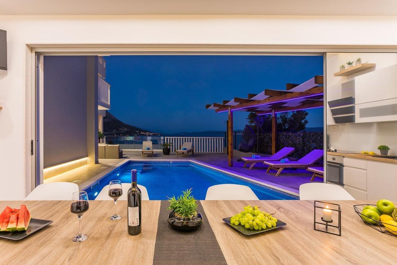 Villa Matan - Only 200M From The Sandy Beaches, Private 28M2 Pool Omiš Kültér fotó
