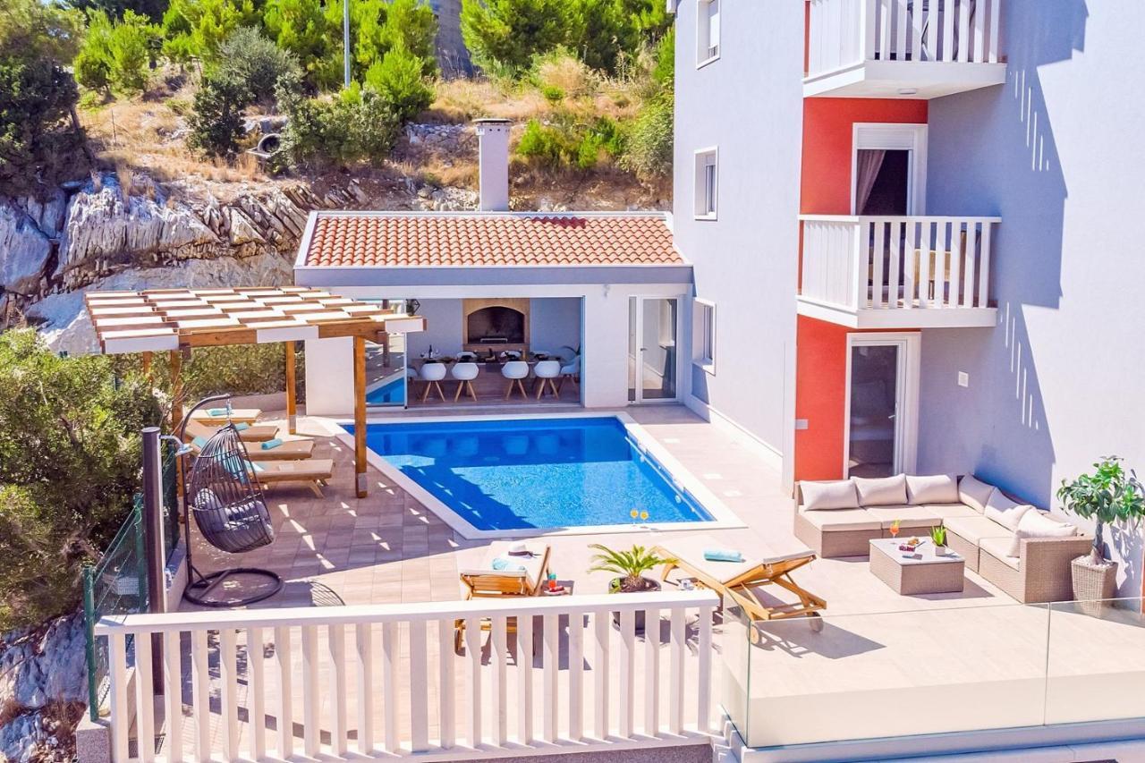 Villa Matan - Only 200M From The Sandy Beaches, Private 28M2 Pool Omiš Kültér fotó